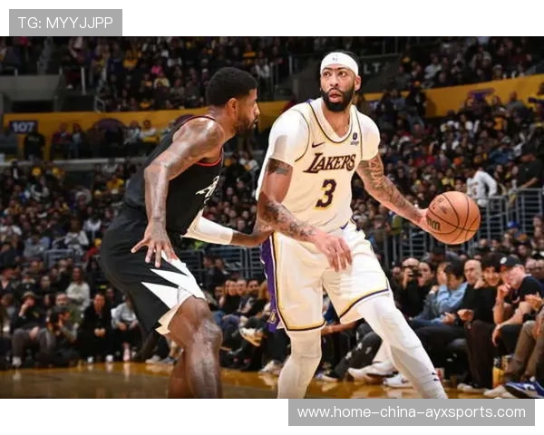 快船对阵湖人，关键一战决定季后赛命运