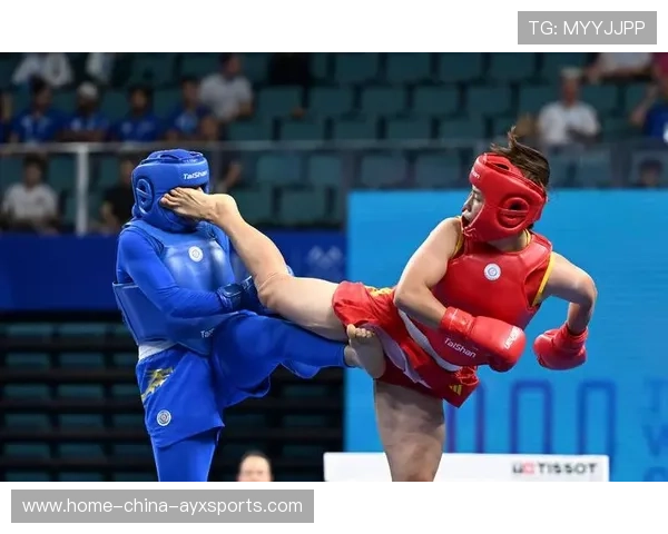 自由搏击赛目击精彩KO，选手力量惊人，自由搏击比赛视频大全