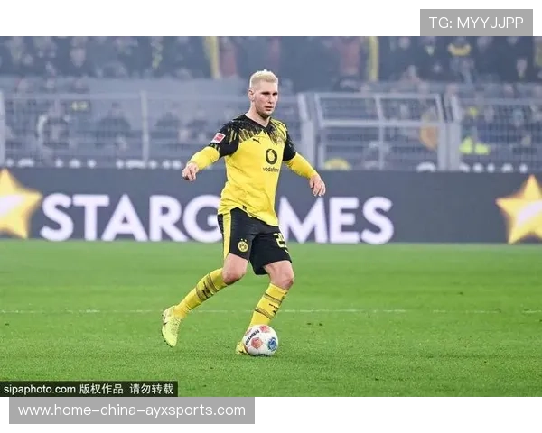 多特布兰特精彩倒钩破网成为本轮最佳进球